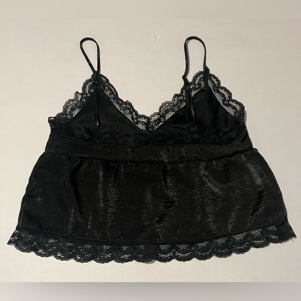 American Eagle Outfitters Babydoll Black Lace Trim V Neck Cami Size XS Cropped